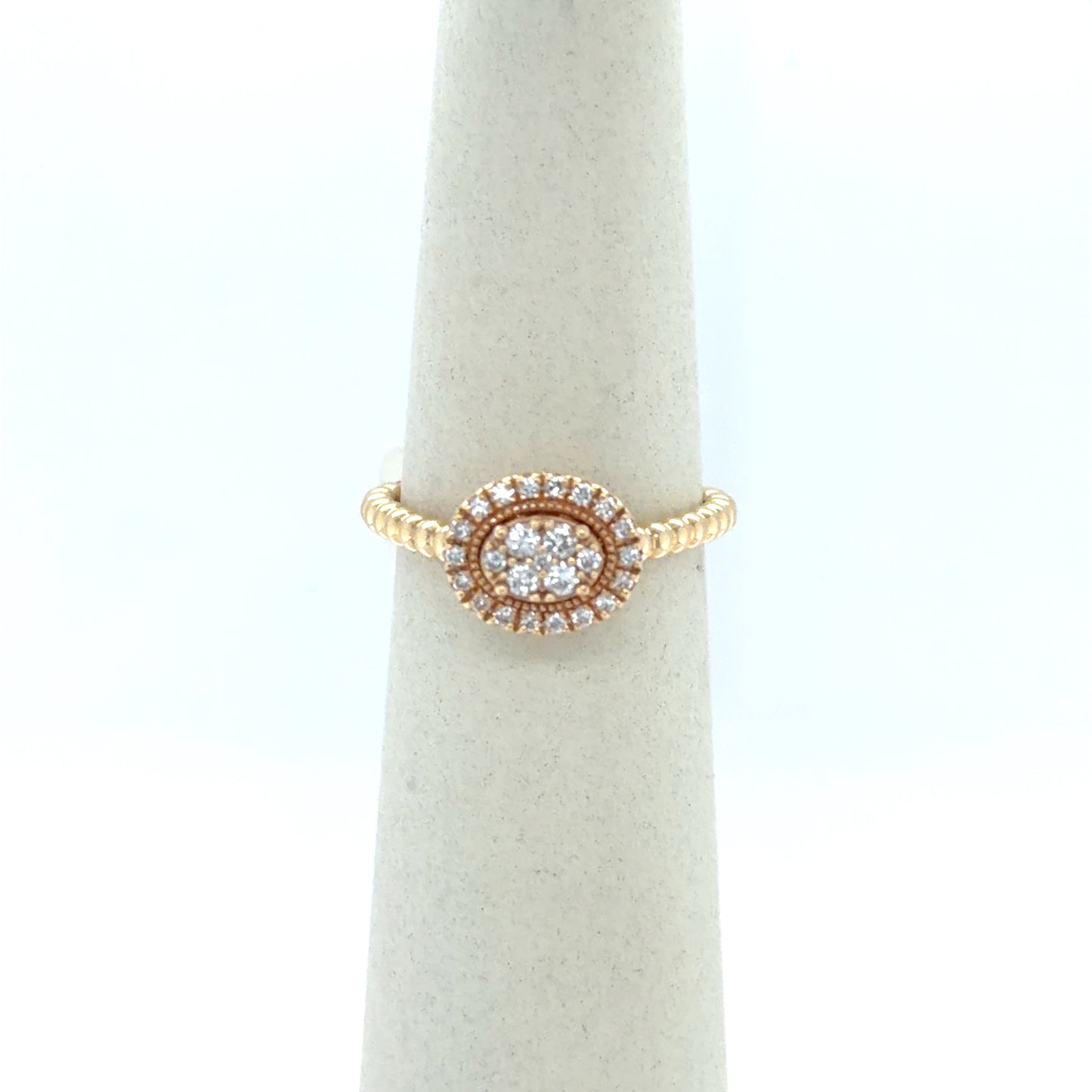 0.25 CTW Oval Diamond Cluster Ring in 14K Yellow Gold