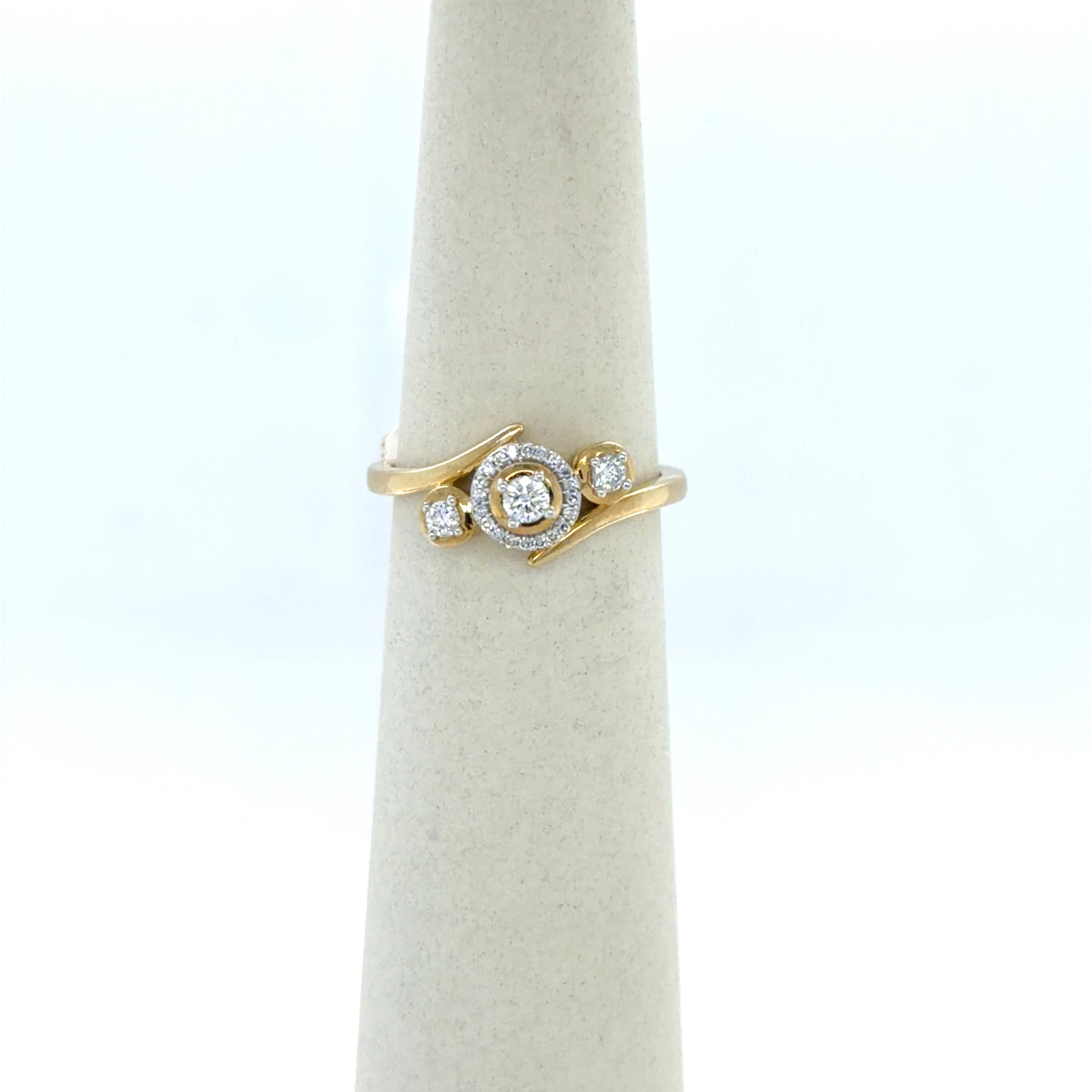0.2 CTW Three-Diamond Cluster Ring in 10K Yellow Gold