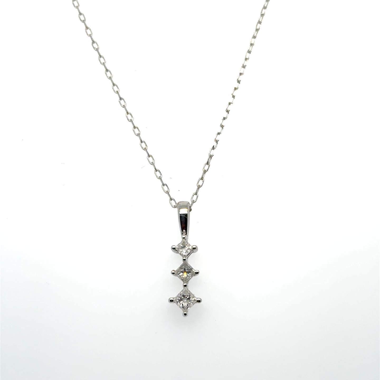 .25ctw Princess Three Diamond 10kt White Gold Pendant with Chain