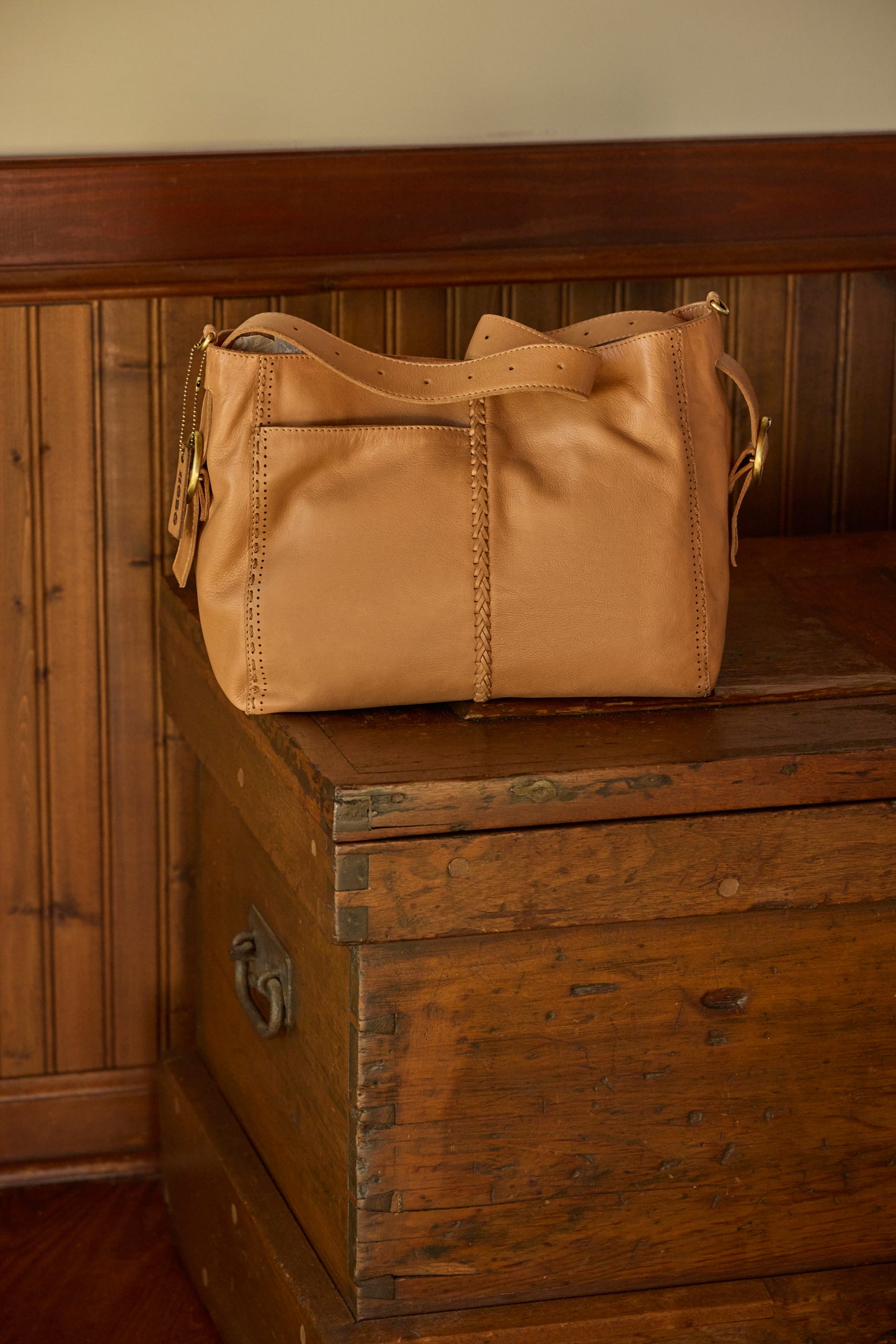 Hobo Render Shoulder Bag - Harvest Wheat