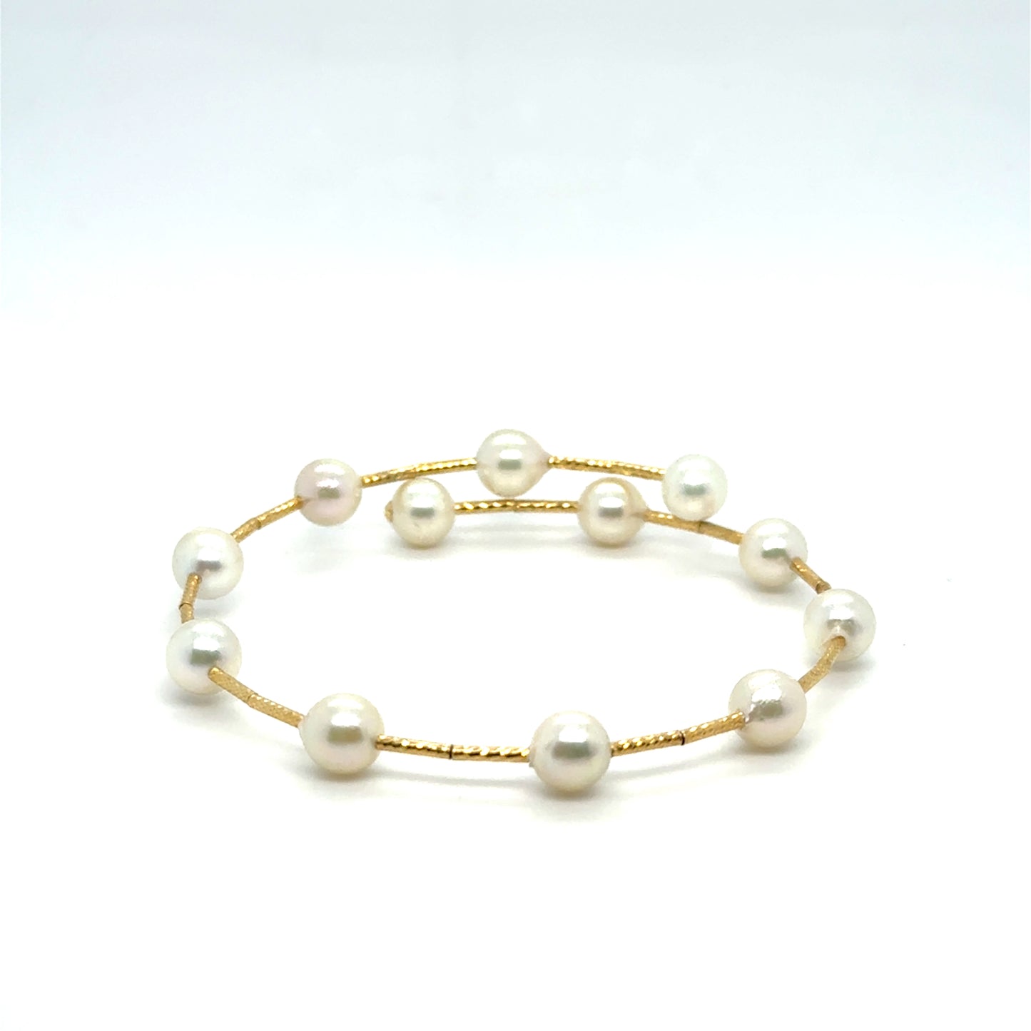 18kt Yellow Gold Flex Pearl Bangle
