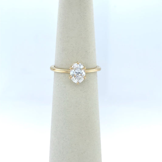 1.09 CT Oval Diamond Solitaire Engagement Ring in 14K Yellow Gold