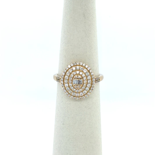 0.67 CTW Oval Diamond Cluster Ring in 14K Yellow Gold