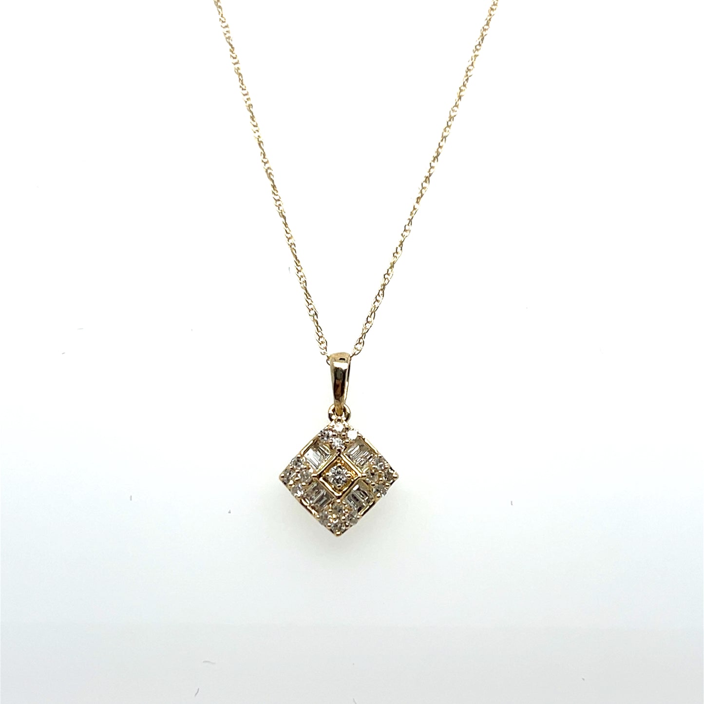 0.50CTW Diamond Pendant in 14K Yellow Gold