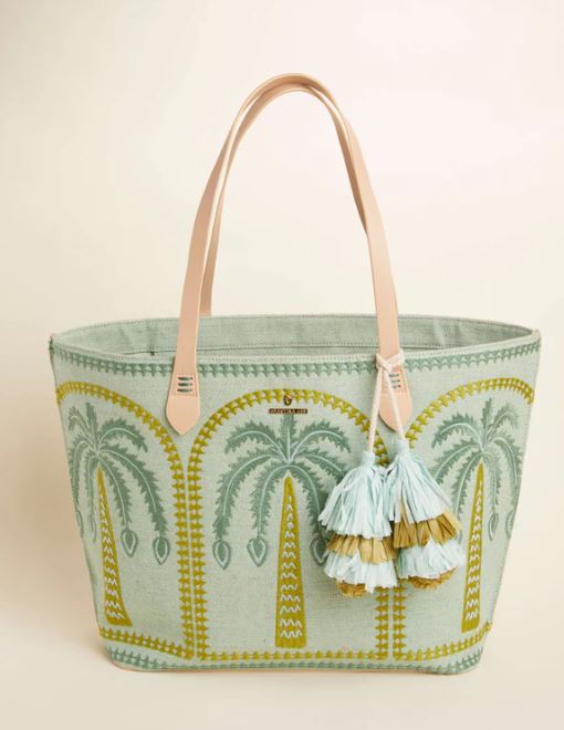 Spartina Fiesta Tote Richmond Hill Sea Foam Palms