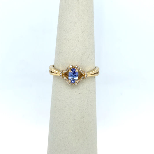 Tanzanite & Diamond Gemstone & Diamond Ring in 14K Yellow Gold