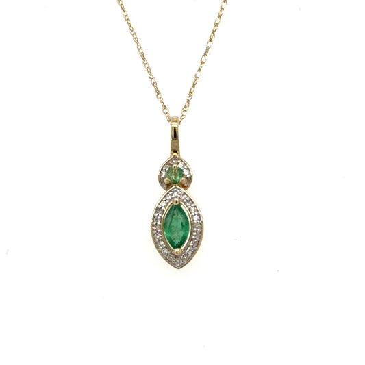 .07ctw Diamond and Emerald 14kt Yellow Gold Pendant with Chain