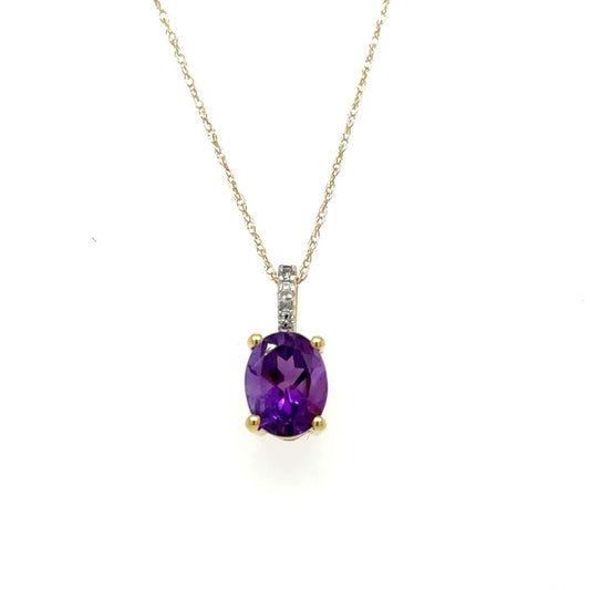 .02ct Diamond and Amethyst 10kt Yellow Gold Pendant with Chain