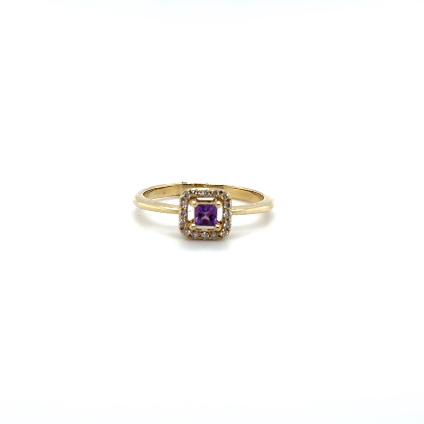 .09ctw Diamond and .13ct Amethyst 10kt Yellow Gold Ring