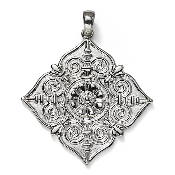 Southern Gates Courtyard Florence Pendant